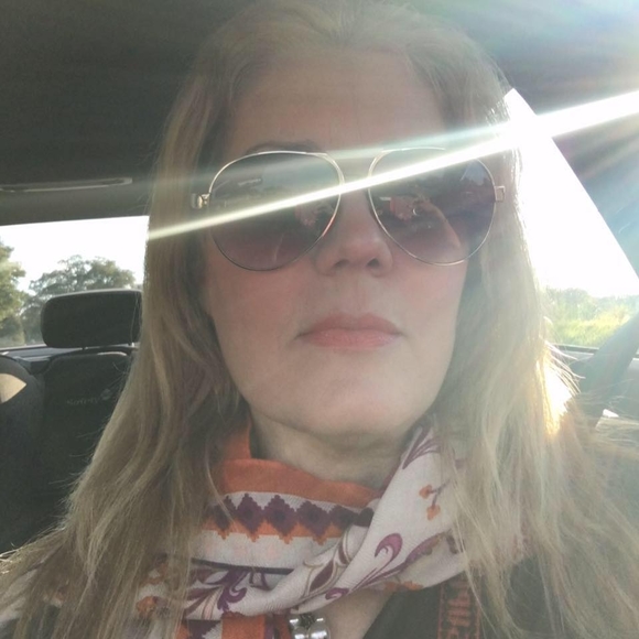 Poshmark profile picture for @membership